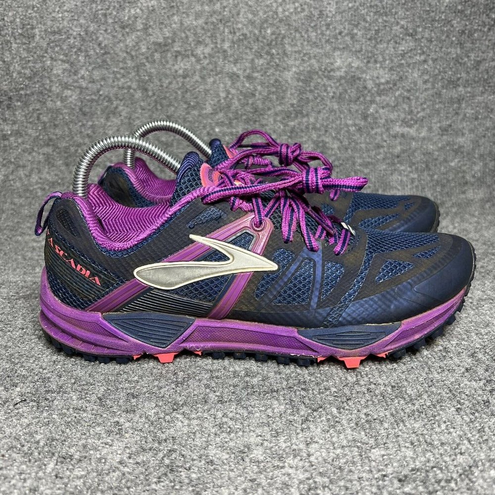 Brooks Cascadia 10 Trail Running Shoes Womens 9.5 Navy Blue Purple Lace Up